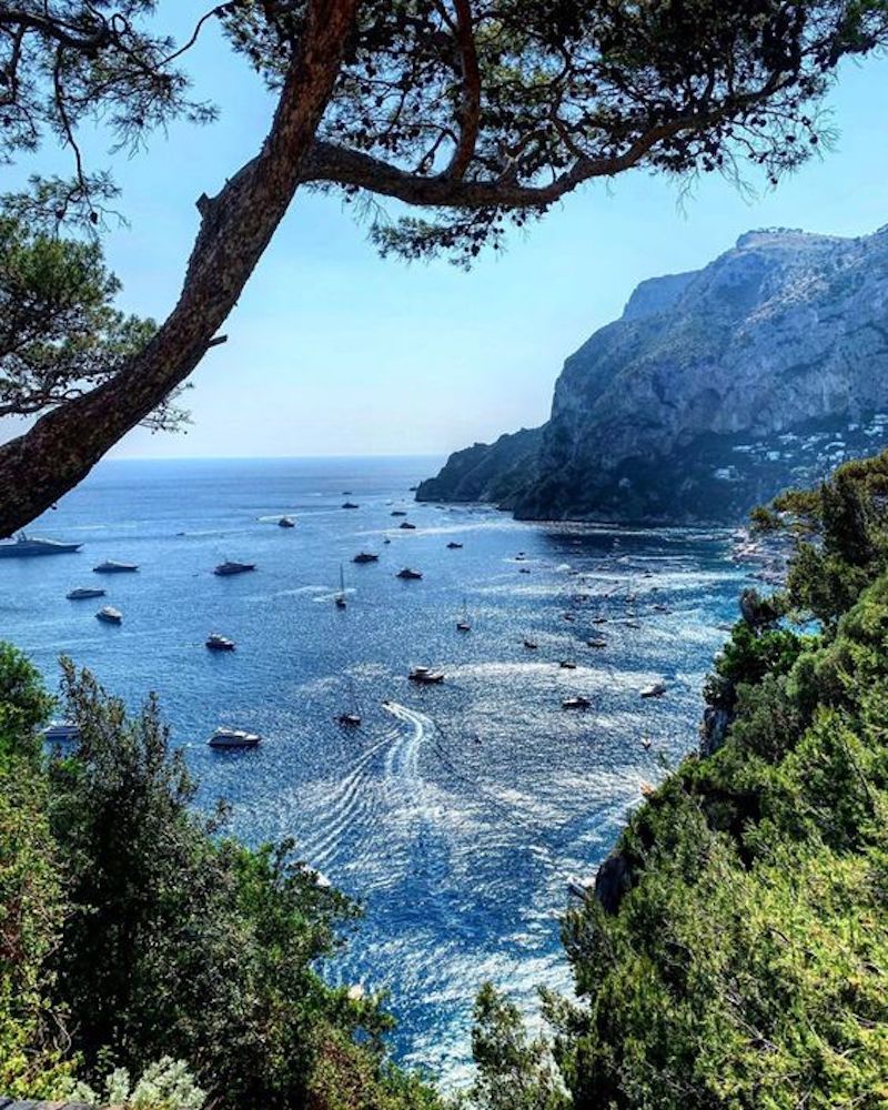 Chic in Capri — Habitually Chic, Sugokuii Events